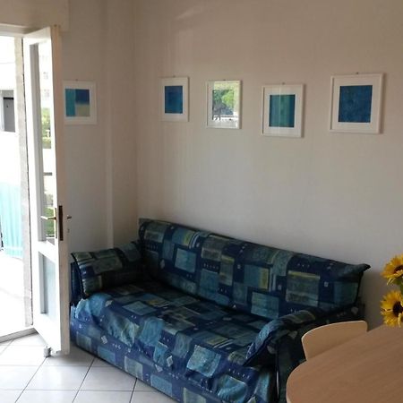 Residence Zeta - Walterigato Apartments Solo Per Famiglie ليدو دي يسولو المظهر الخارجي الصورة